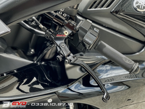 YAMAHA YZF-R1 2021 "CHIẾN BINH BÓNG TỐI" SIÊU CHẤT VỚI DÀN ĐỒ CHẤT CHƠI